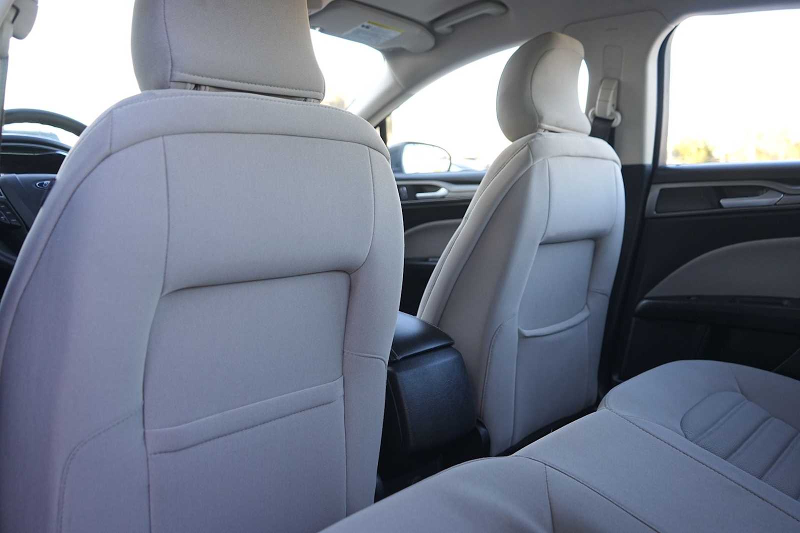 Thumbnail: 2018 Ford Fusion - 13