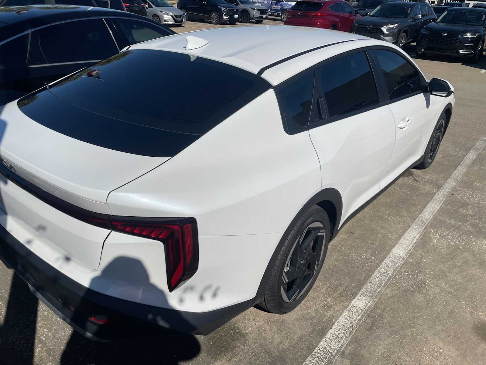 2025 Kia K4 EX photo 3