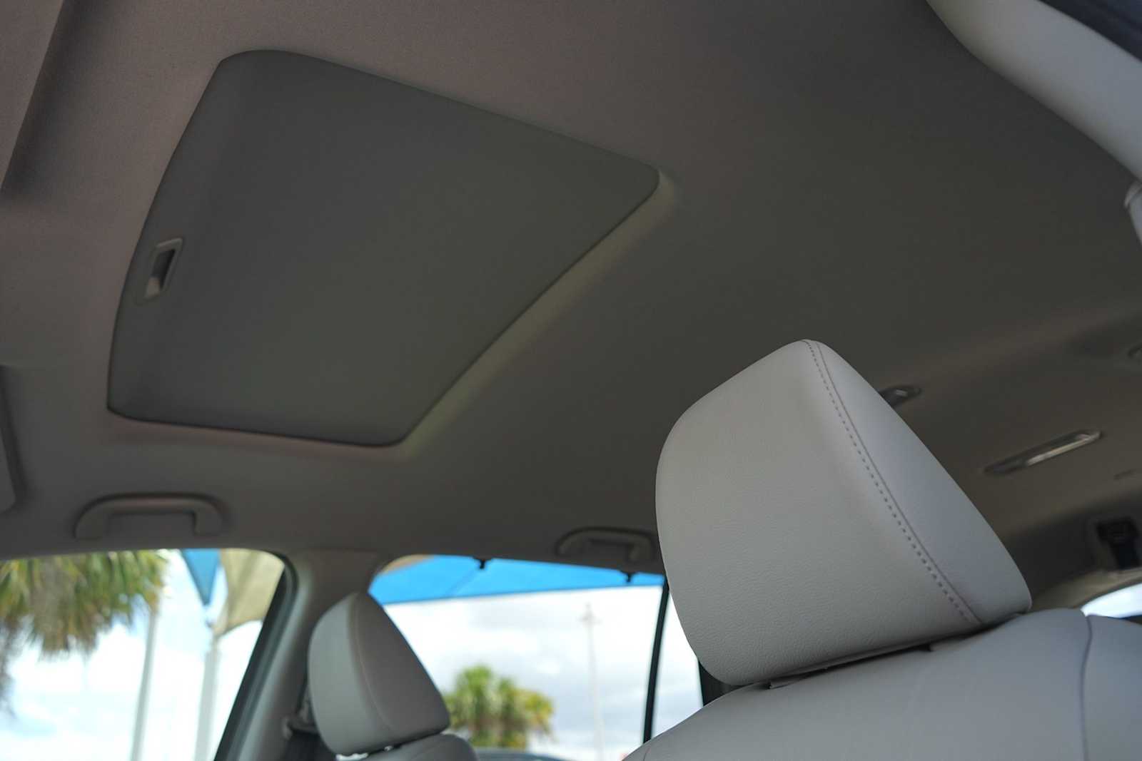 Thumbnail: 2019 Honda Pilot - 25