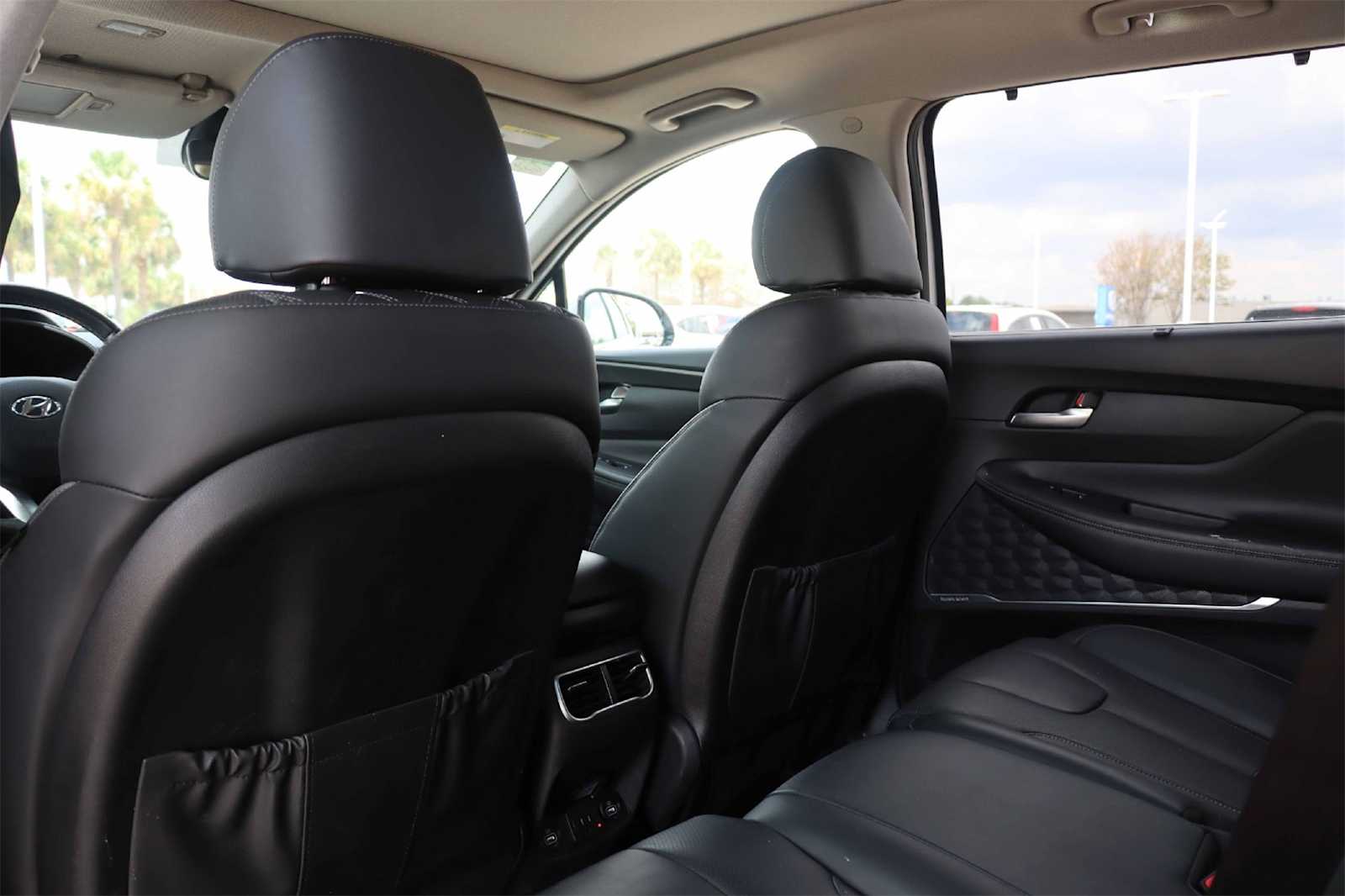 Thumbnail: 2023 Hyundai Santa Fe - 13