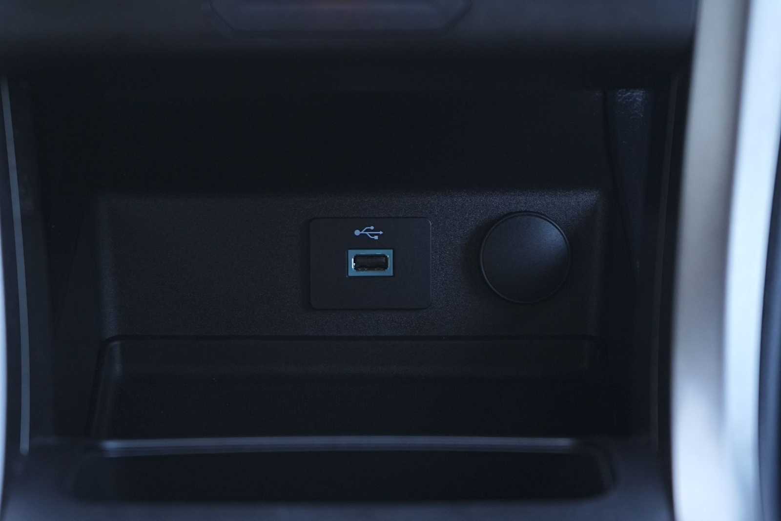 Thumbnail: 2018 Ford Fusion - 24