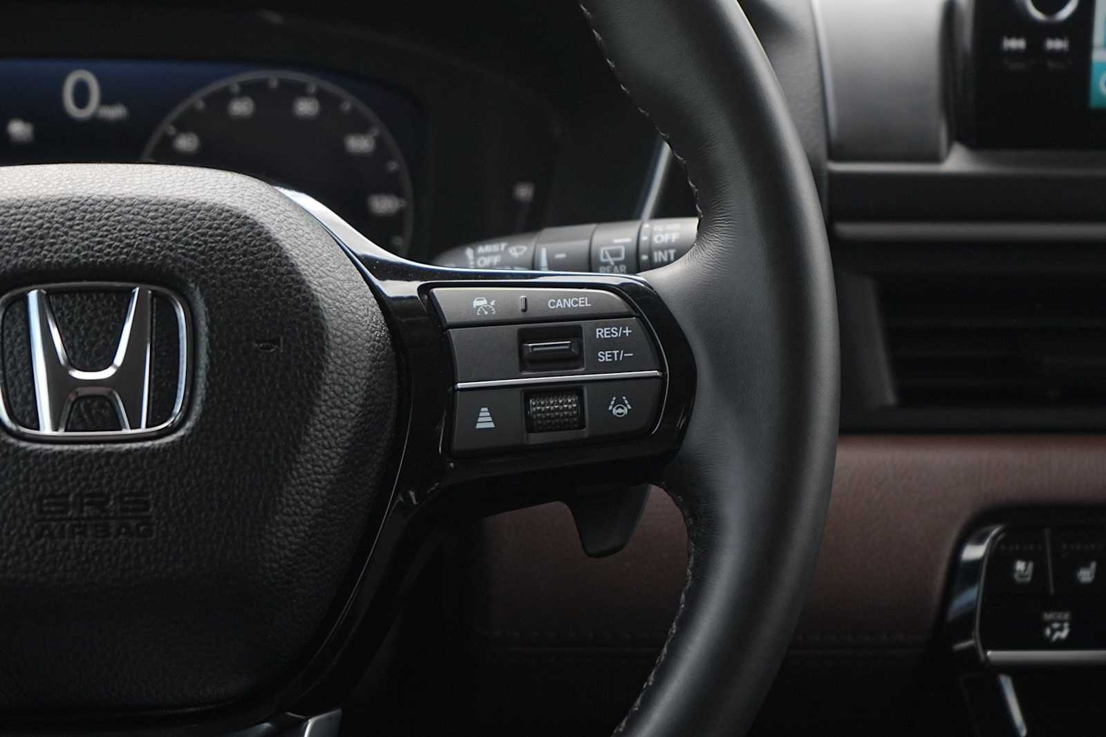 Thumbnail: 2025 Honda Pilot - 18