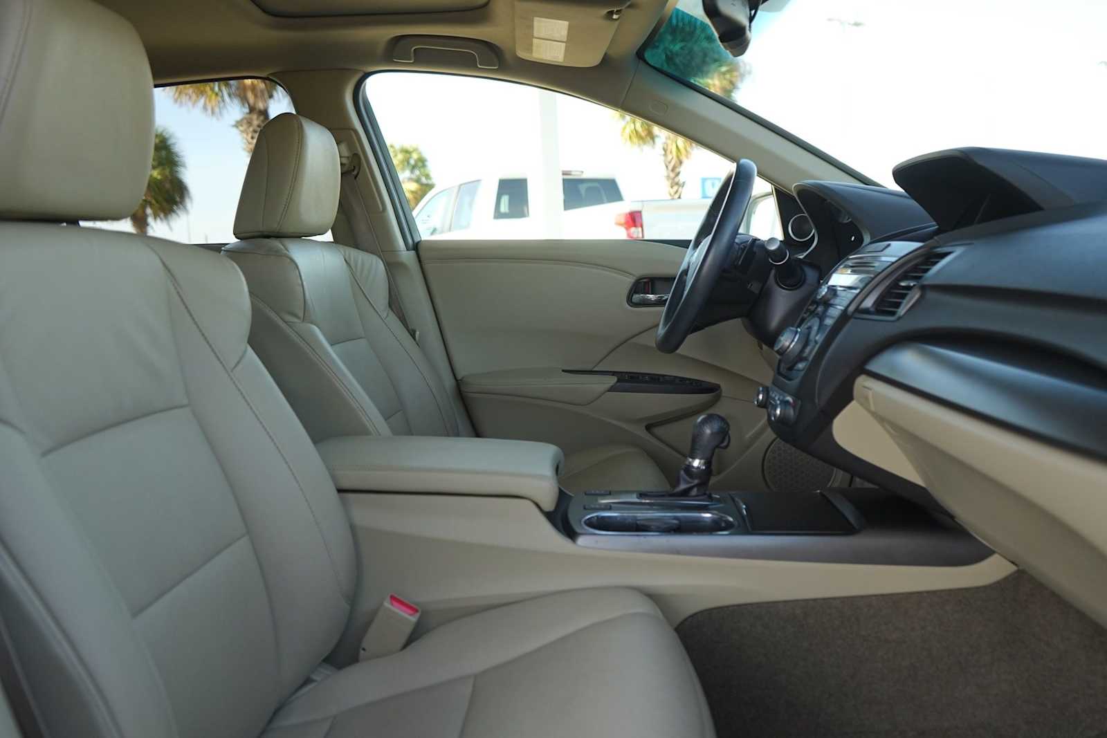 Thumbnail: 2015 Acura RDX - 15