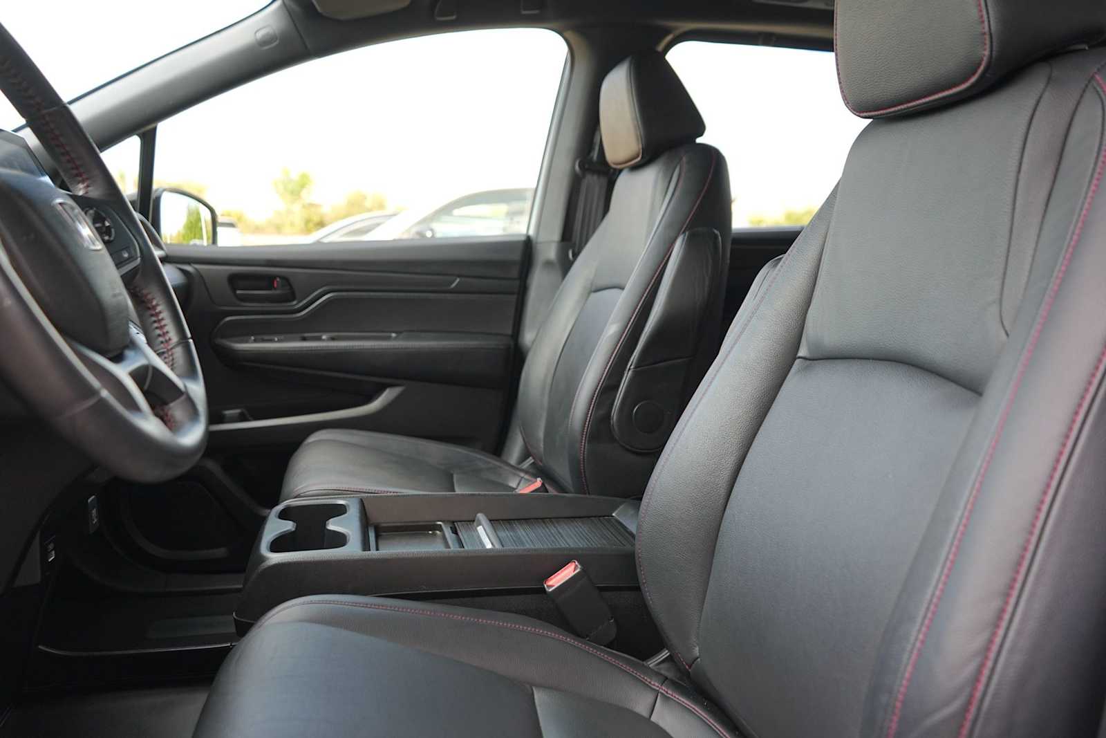 Thumbnail: 2023 Honda Odyssey - 11