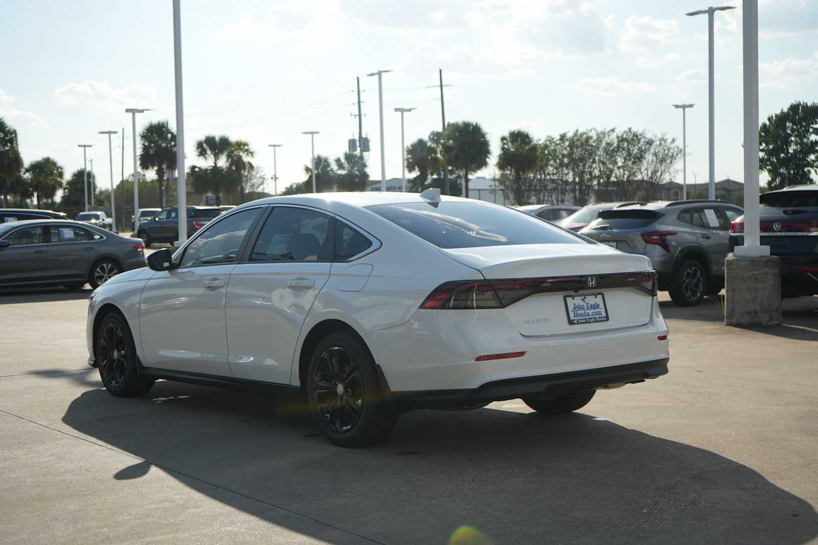 Thumbnail: 2025 Honda Accord - 4