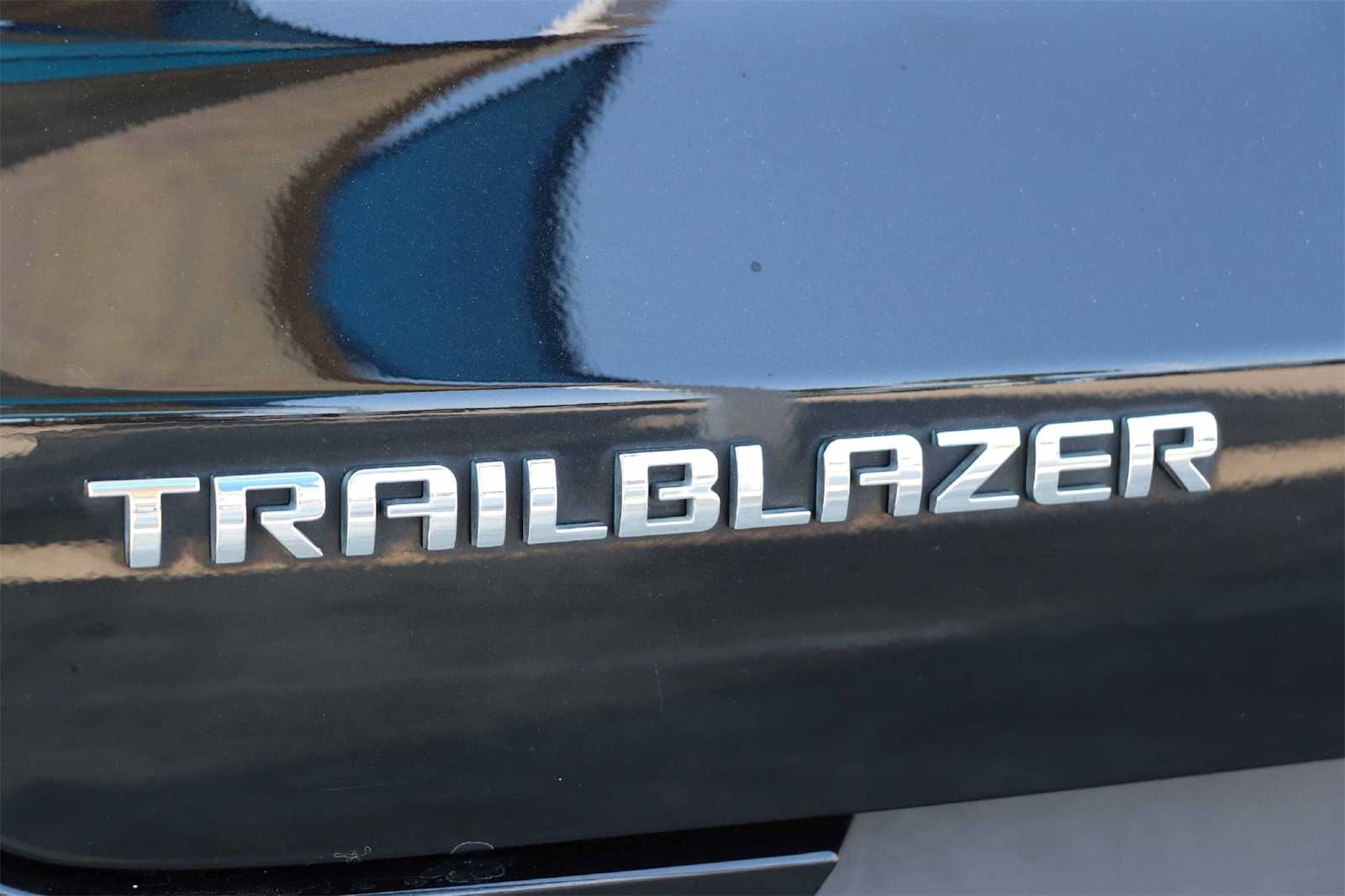 Thumbnail: 2023 Chevrolet TrailBlazer - 7