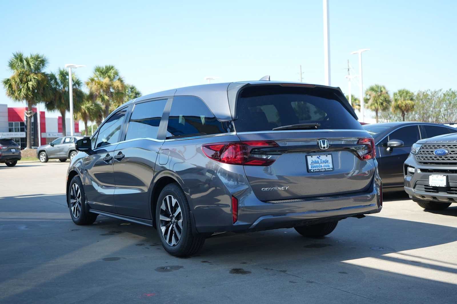 Thumbnail: 2026 Honda Odyssey - 4