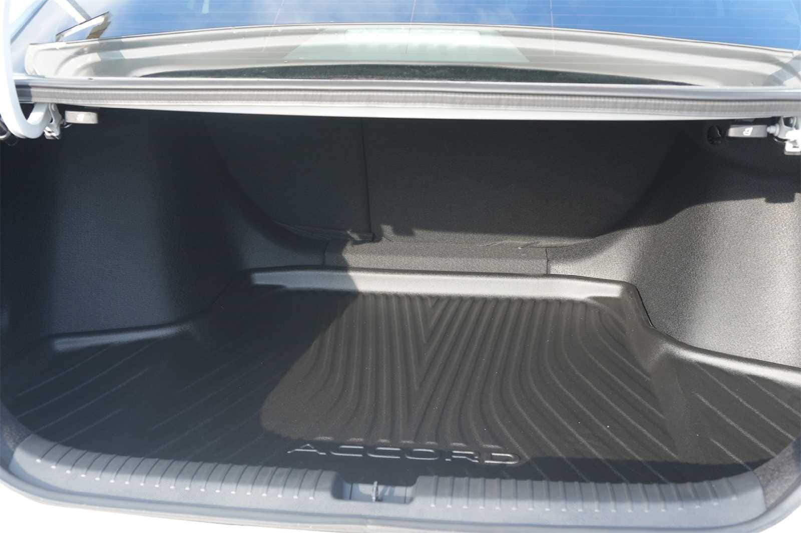 Thumbnail: 2025 Honda Accord - 19