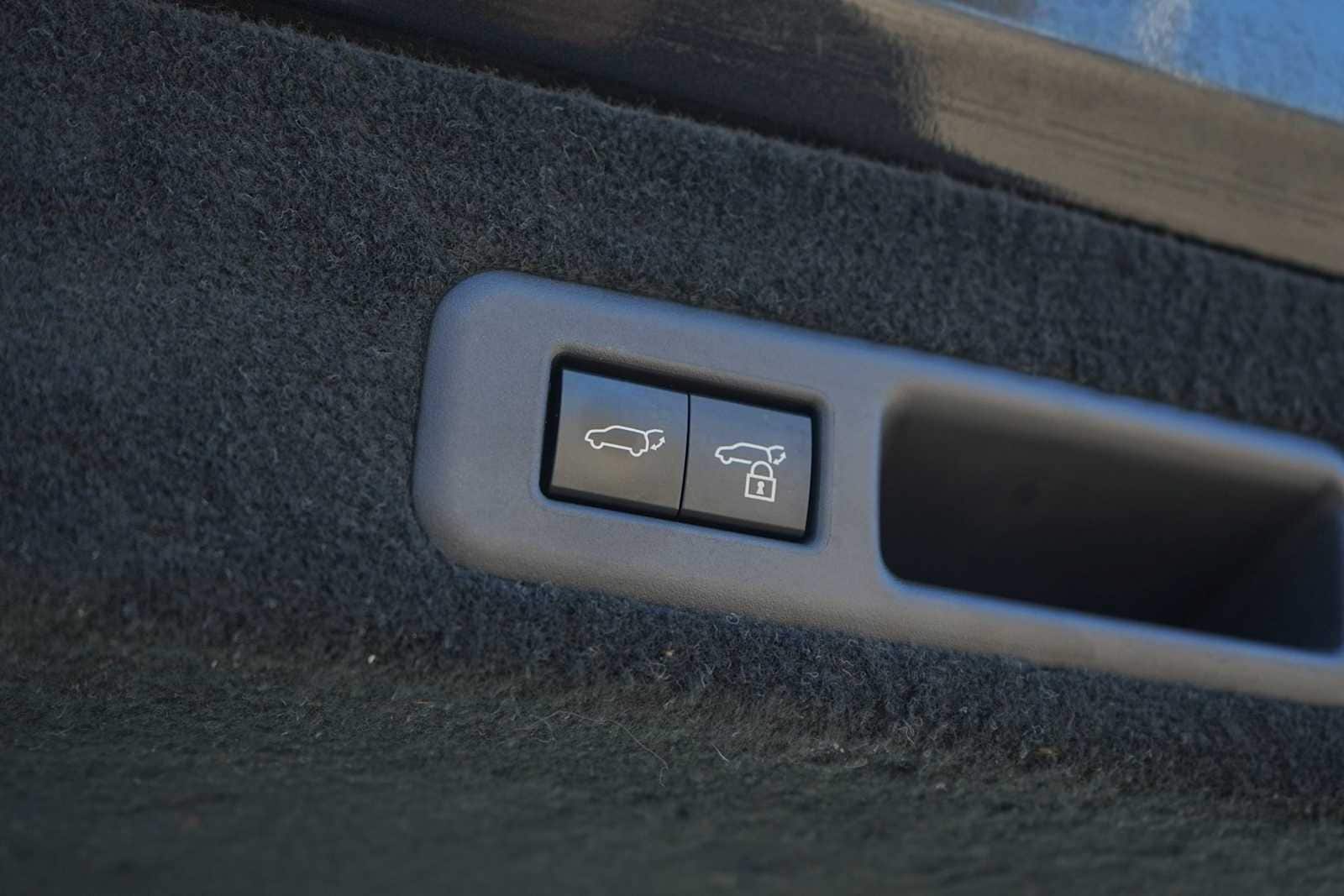 Thumbnail: 2022 Lexus RX - 26