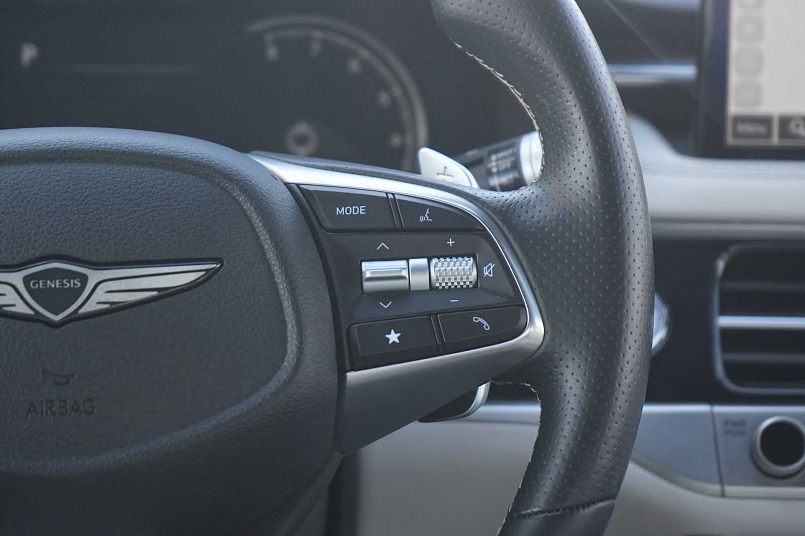 Thumbnail: 2024 Genesis G70 - 18