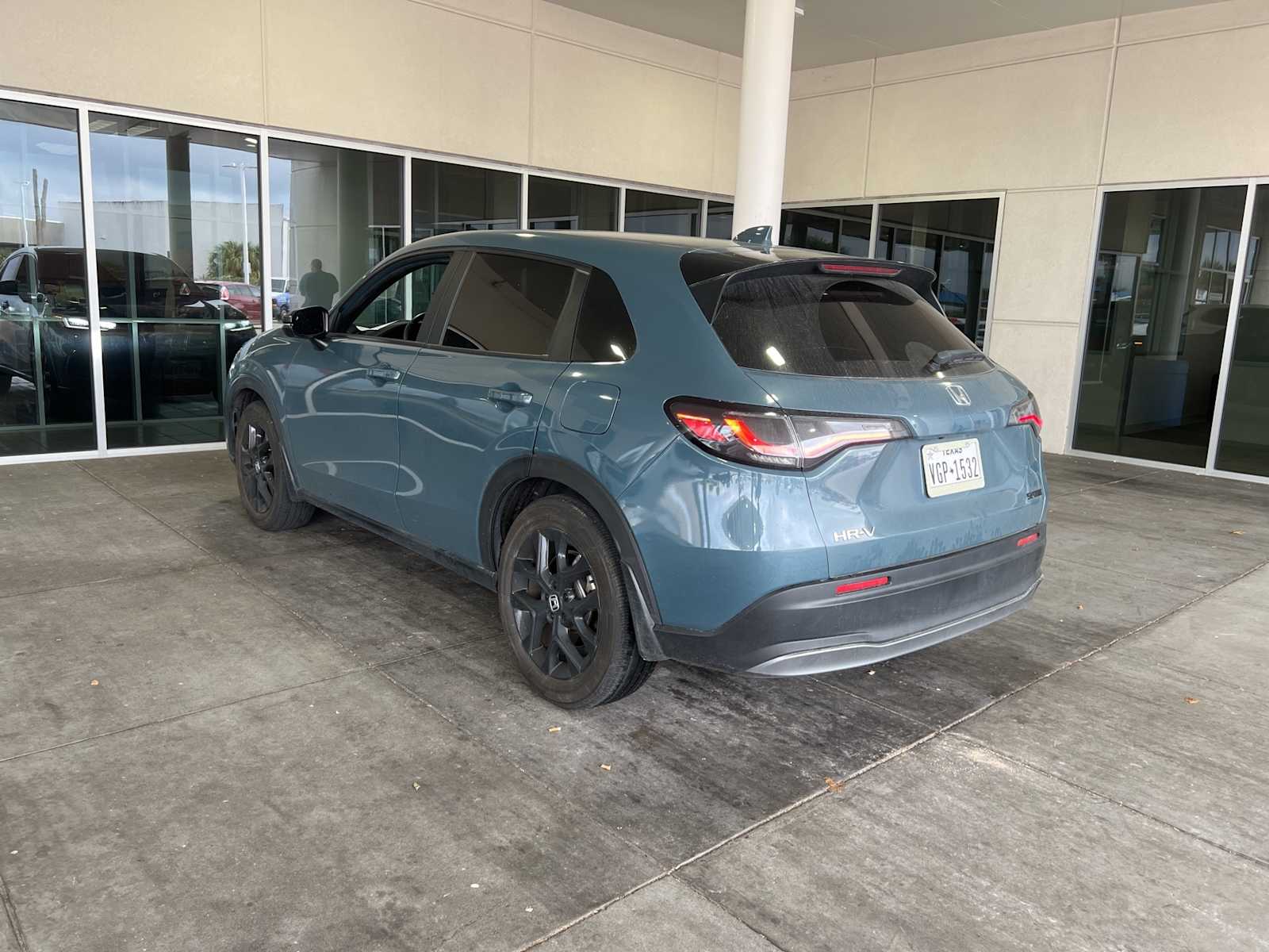 Thumbnail: 2024 Honda HR-V - 2