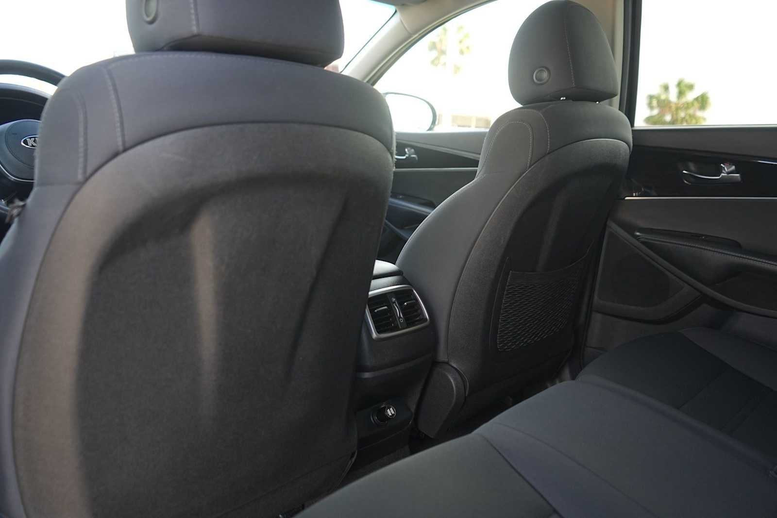 Thumbnail: 2019 Kia Sorento - 13