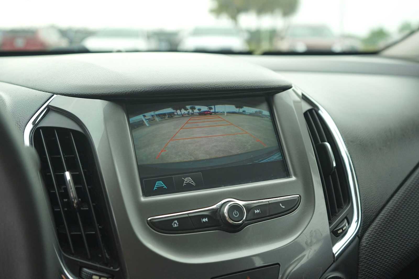 Thumbnail: 2016 Chevrolet Cruze - 24