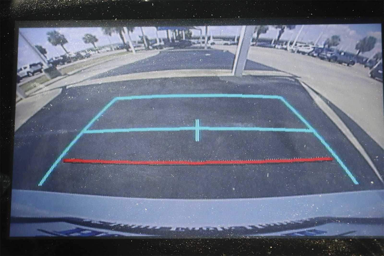 Thumbnail: 2022 Toyota Camry - 27