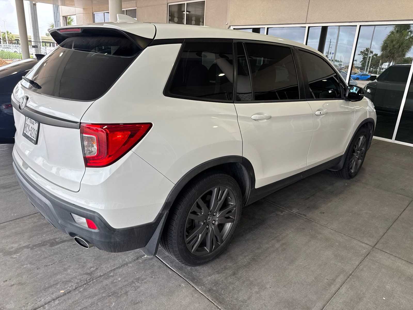 Thumbnail: 2020 Honda Passport - 3