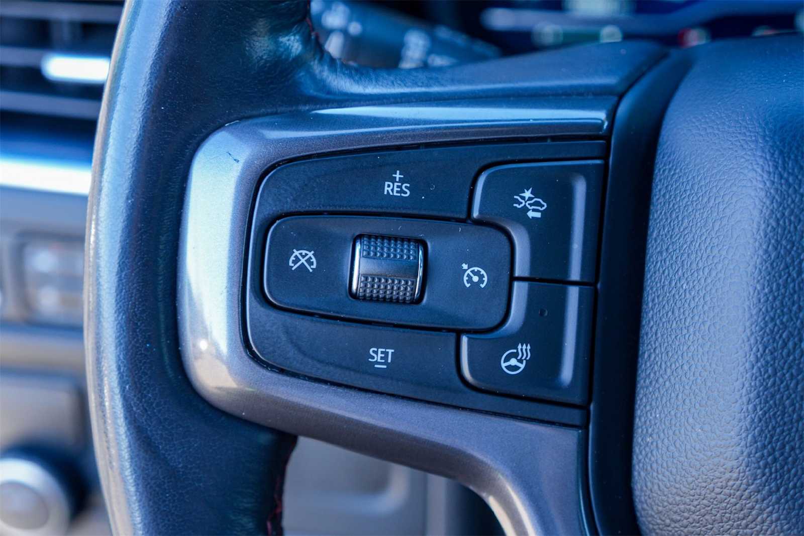 Thumbnail: 2022 Chevrolet Tahoe - 25