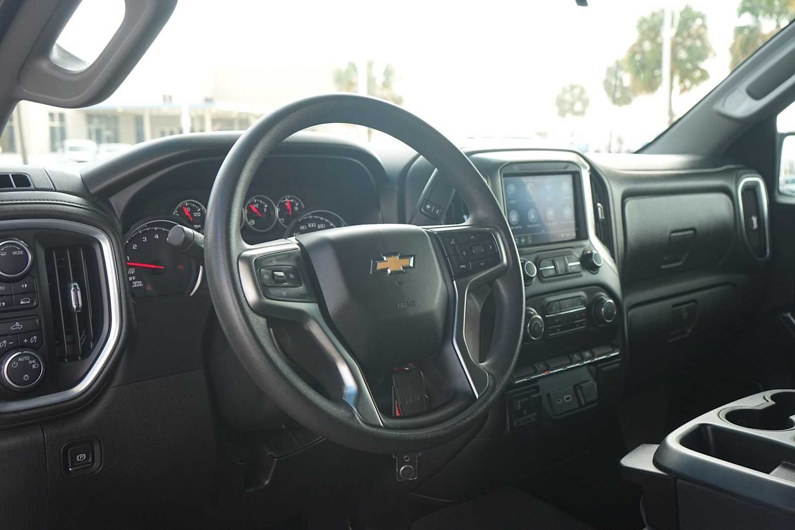 Thumbnail: 2020 Chevrolet Silverado 1500 - 2