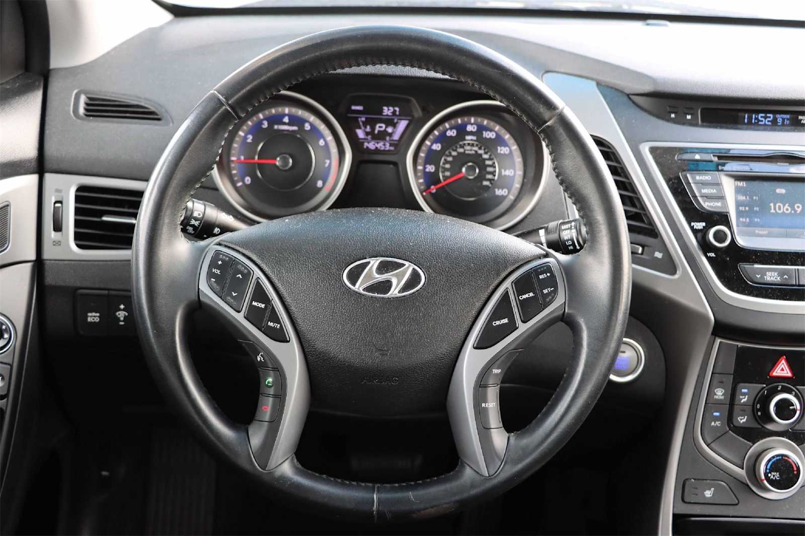 Thumbnail: 2016 Hyundai Elantra - 15