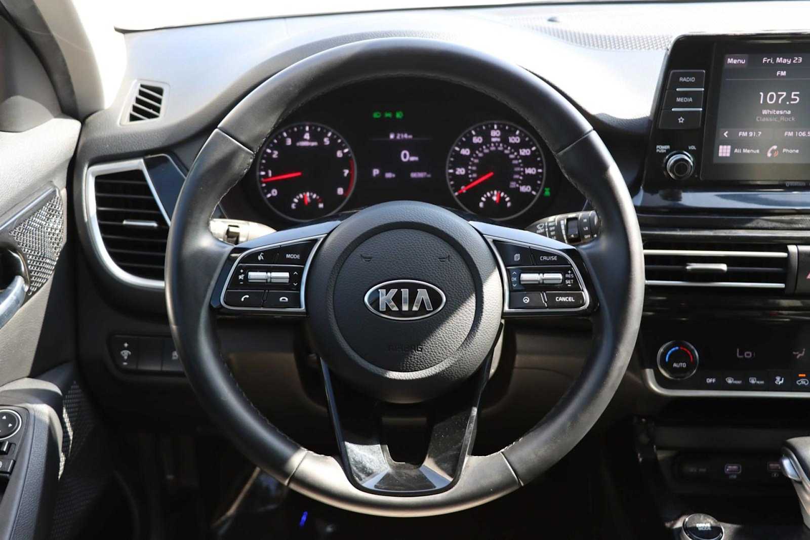 Thumbnail: 2021 Kia Seltos - 16