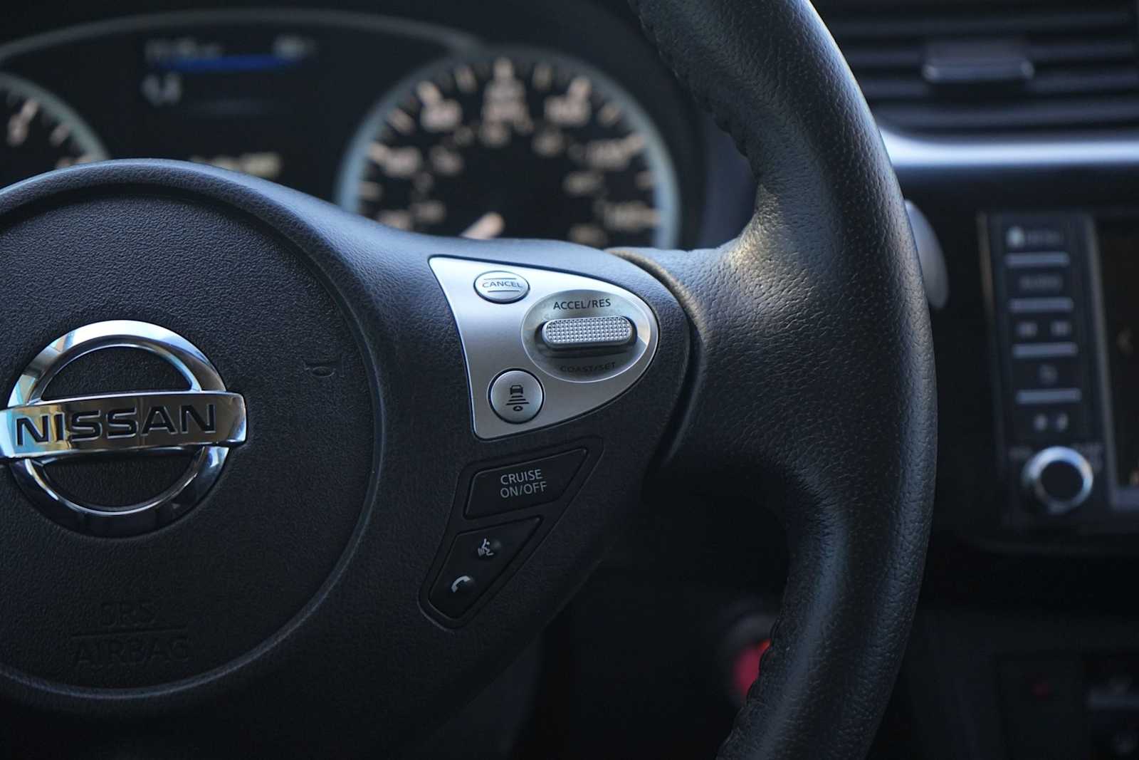 Thumbnail: 2019 Nissan Sentra - 18