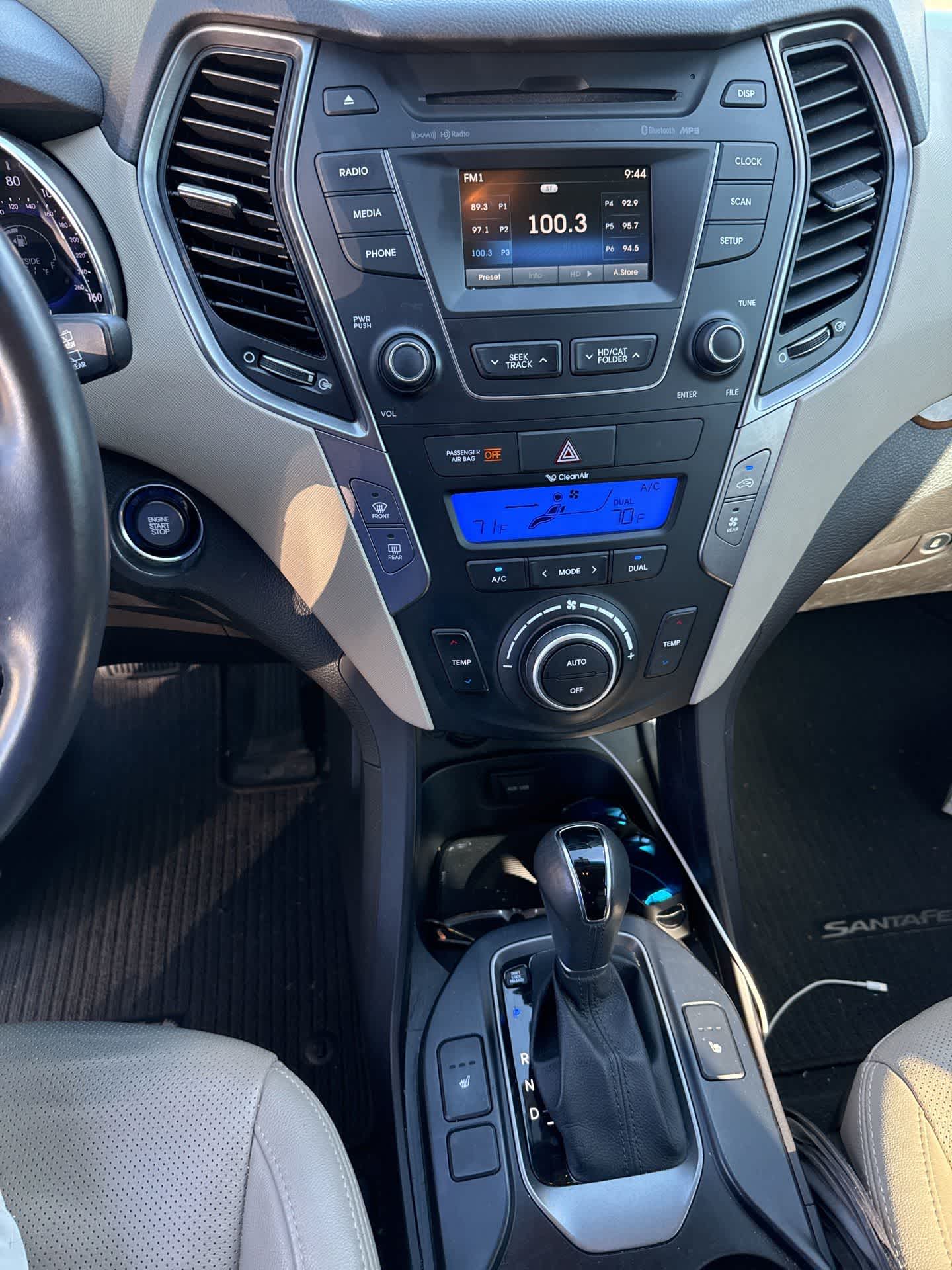 Thumbnail: 2016 Hyundai Santa Fe - 7