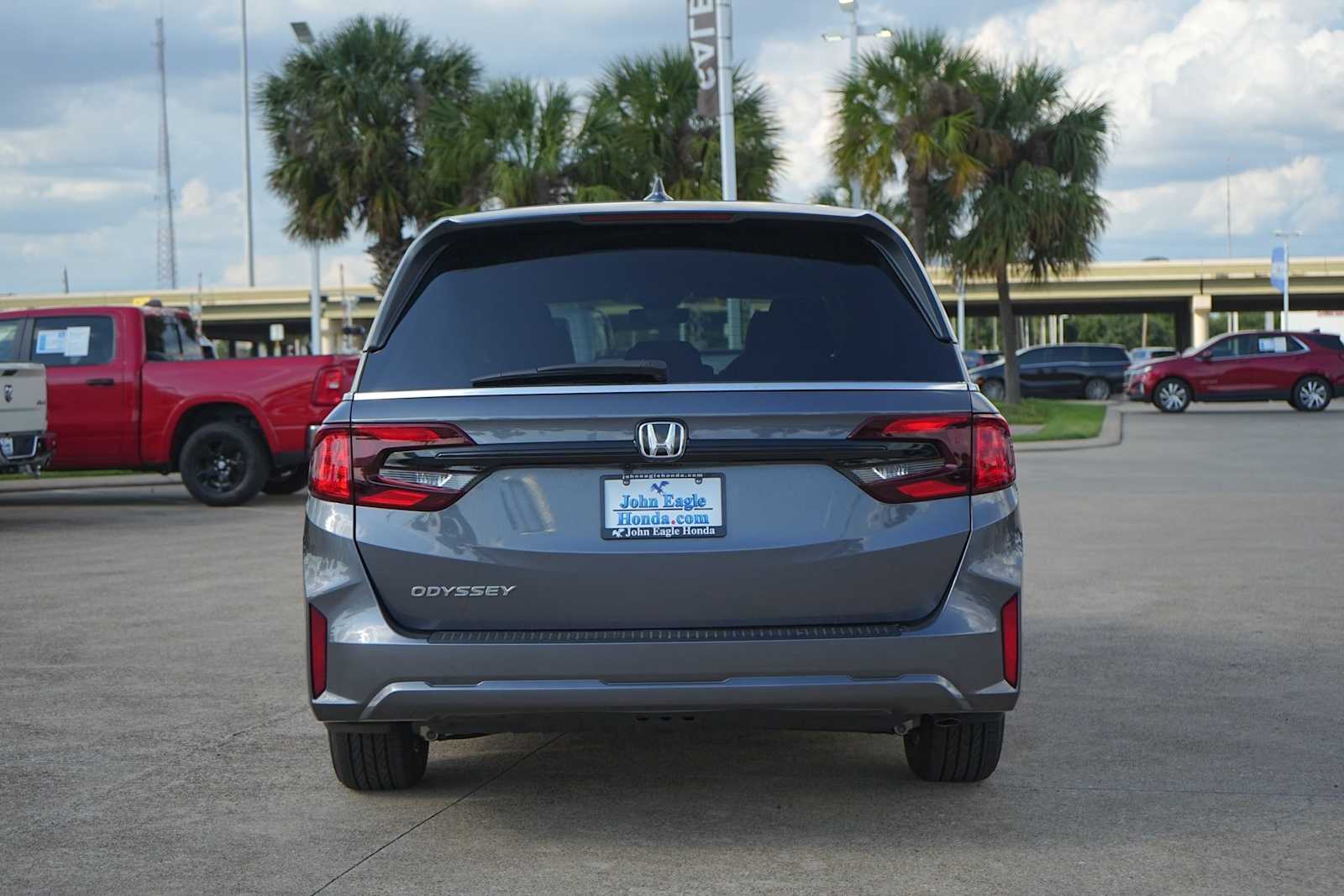 Thumbnail: 2026 Honda Odyssey - 5