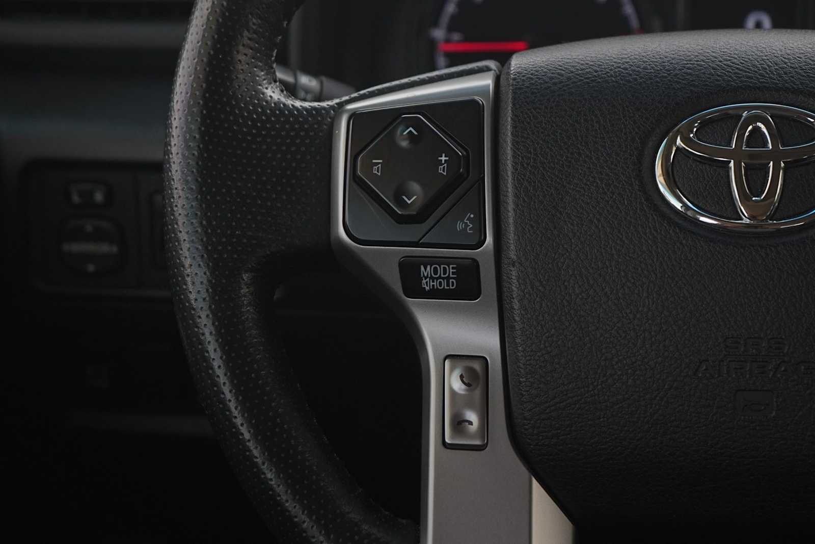 Thumbnail: 2023 Toyota 4Runner - 16
