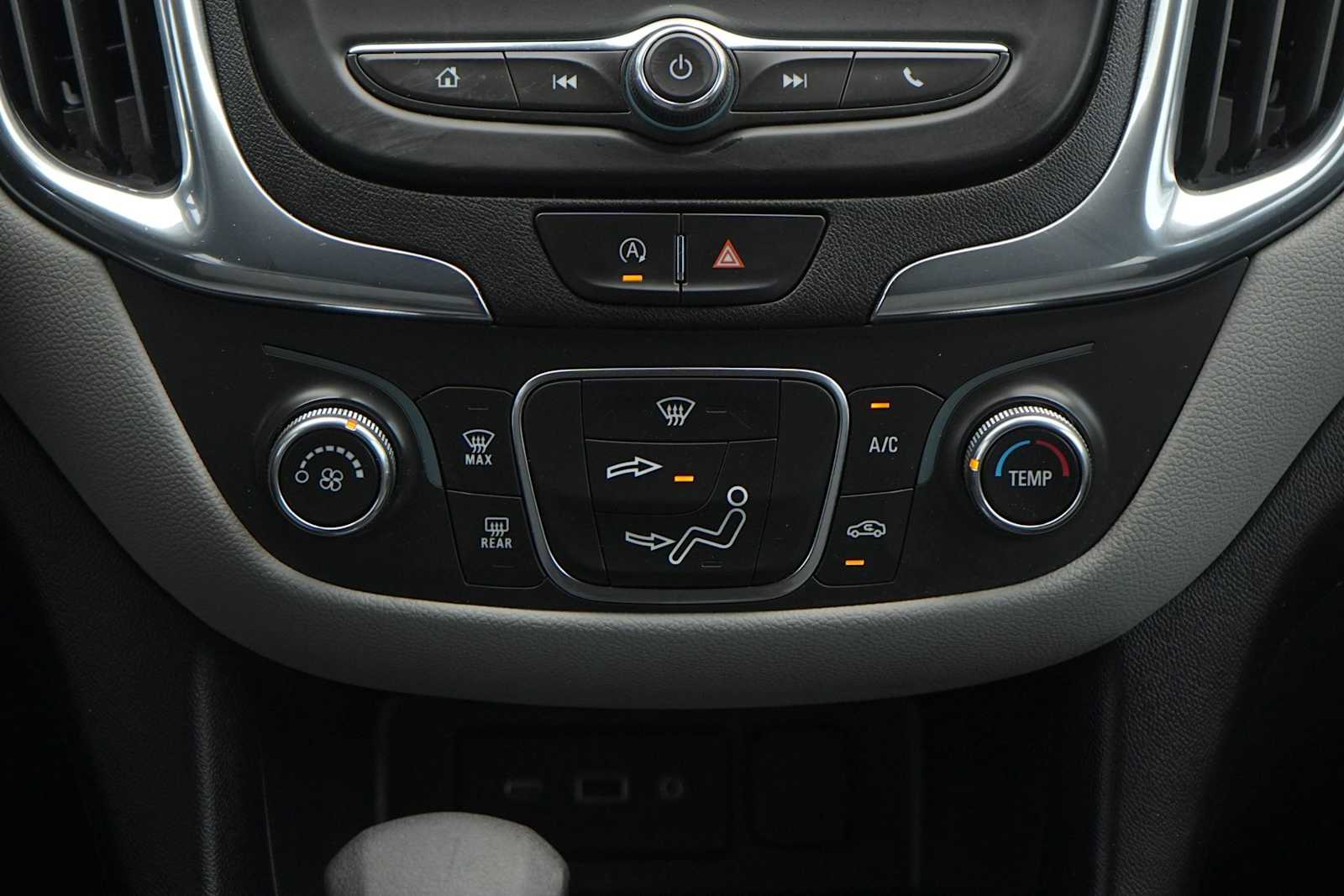 Thumbnail: 2023 Chevrolet Equinox - 20