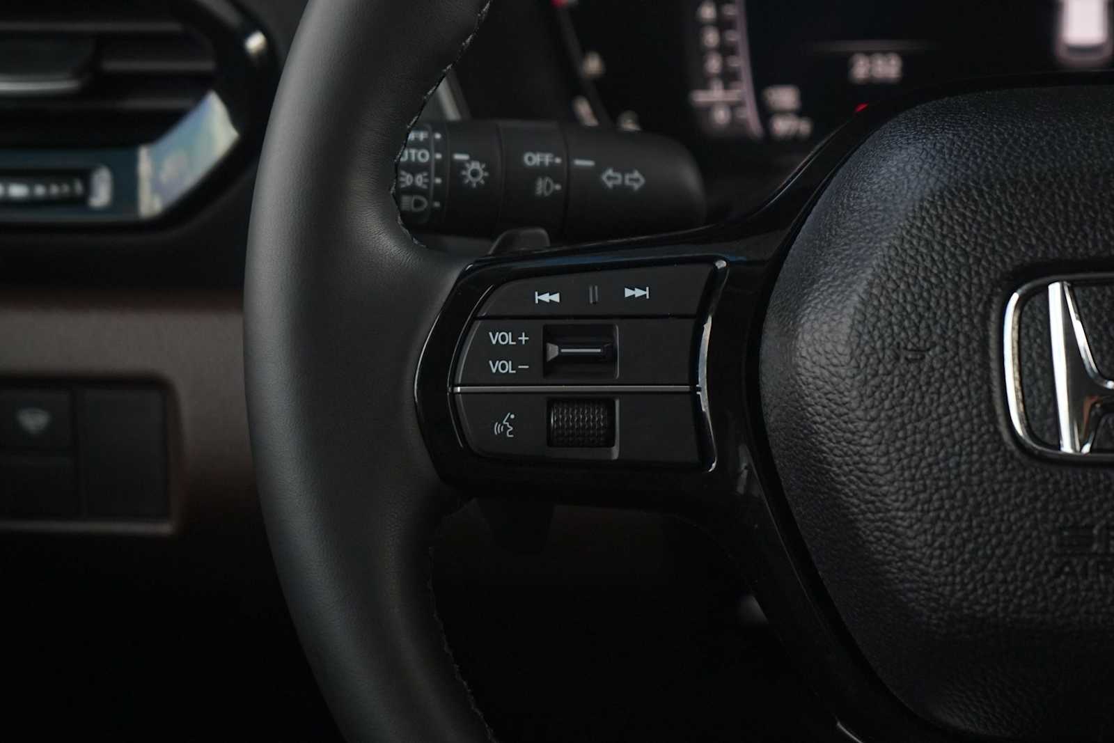 Thumbnail: 2026 Honda Pilot - 16