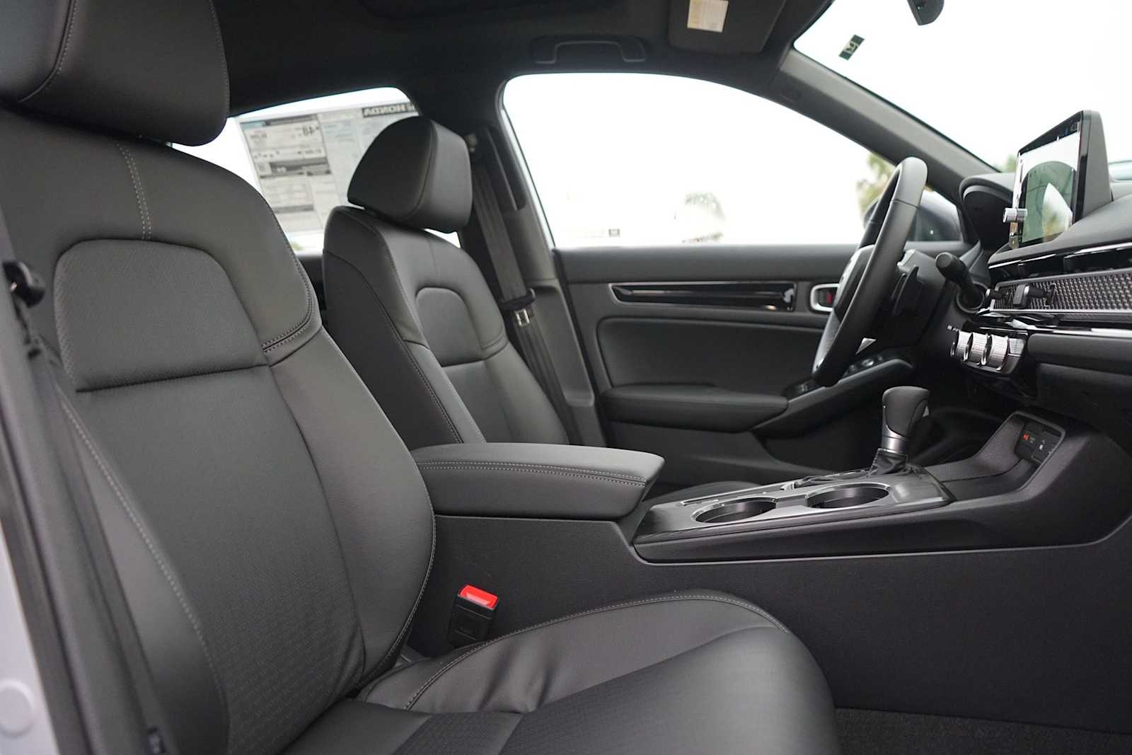 Thumbnail: 2026 Honda Civic - 14