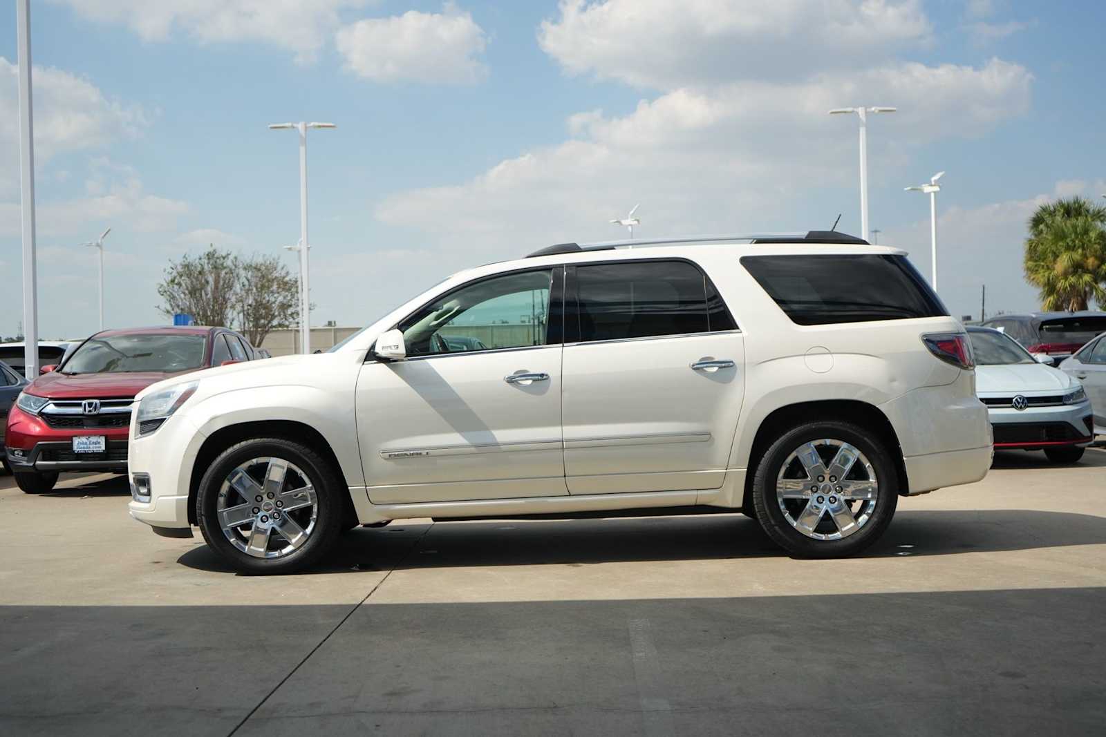 Thumbnail: 2015 GMC Acadia - 3