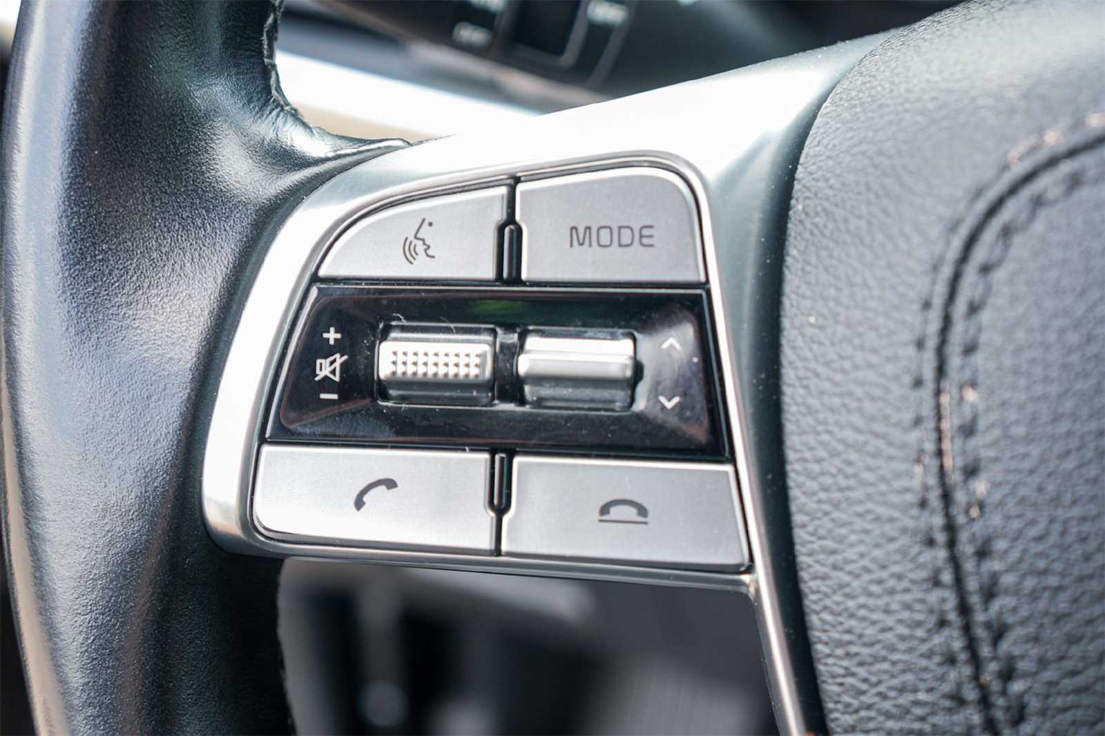 Thumbnail: 2022 Kia Telluride - 25