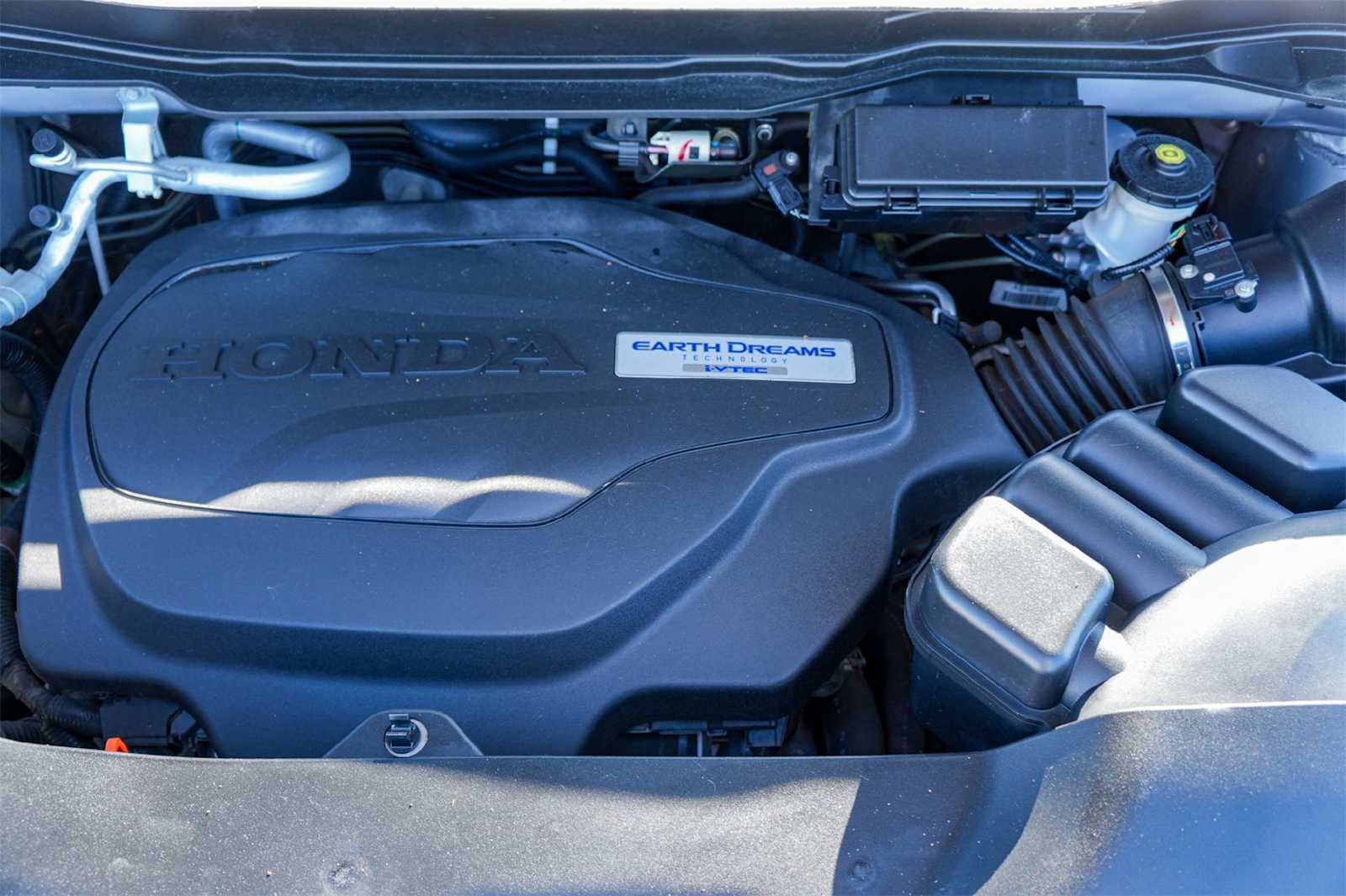 Thumbnail: 2019 Honda Passport - 9