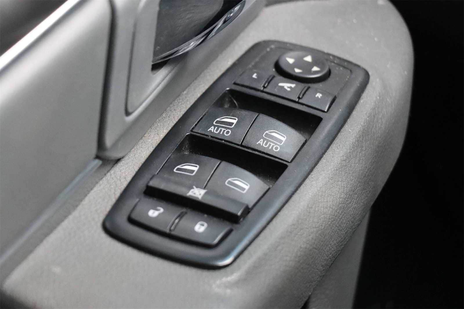 Thumbnail: 2017 RAM 1500 - 19