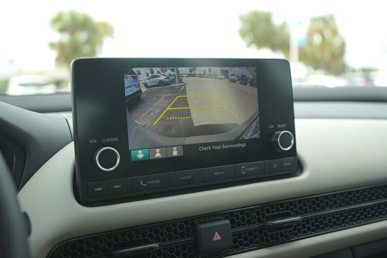 Thumbnail: 2023 Honda HR-V - 23