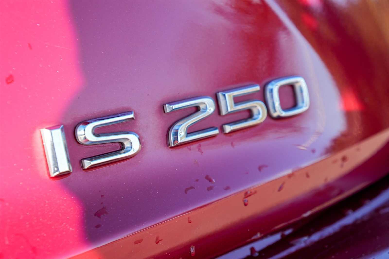 Thumbnail: 2015 Lexus IS - 7