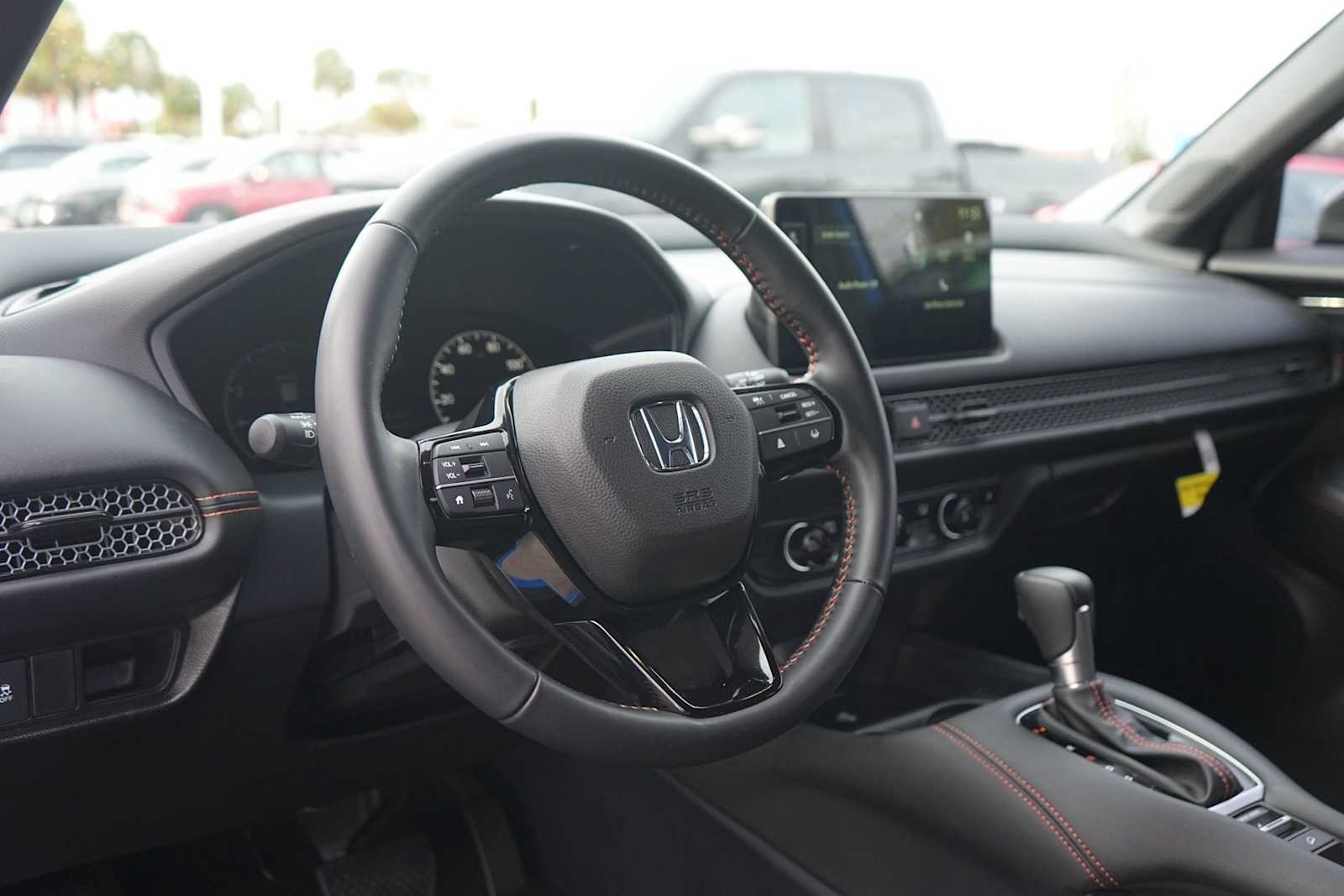 Thumbnail: 2026 Honda HR-V - 2