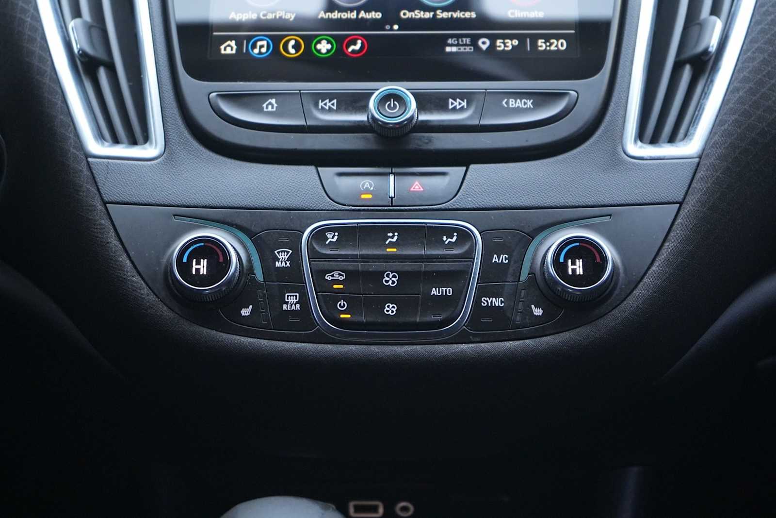 Thumbnail: 2021 Chevrolet Malibu - 23