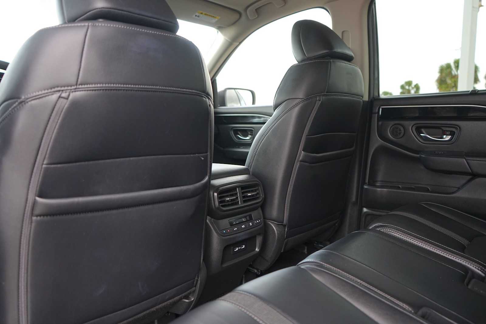 Thumbnail: 2023 Honda Pilot - 13