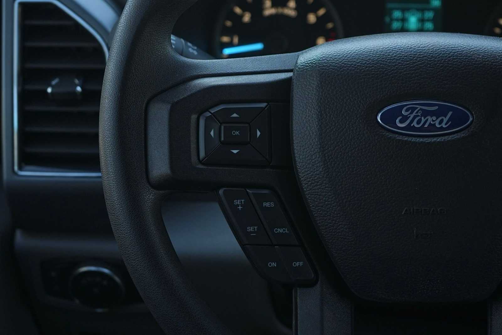 Thumbnail: 2018 Ford F-150 - 17