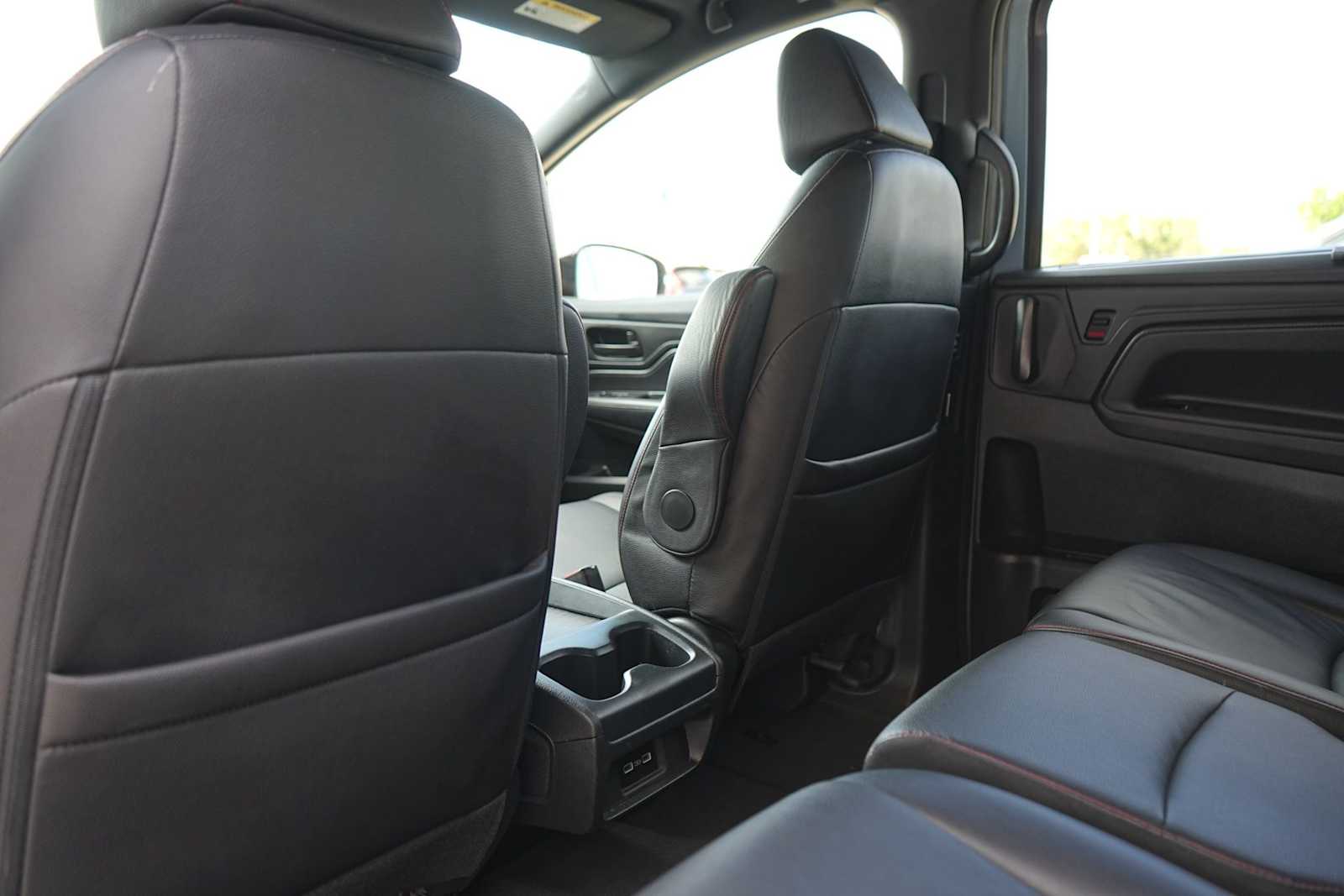 Thumbnail: 2023 Honda Odyssey - 13