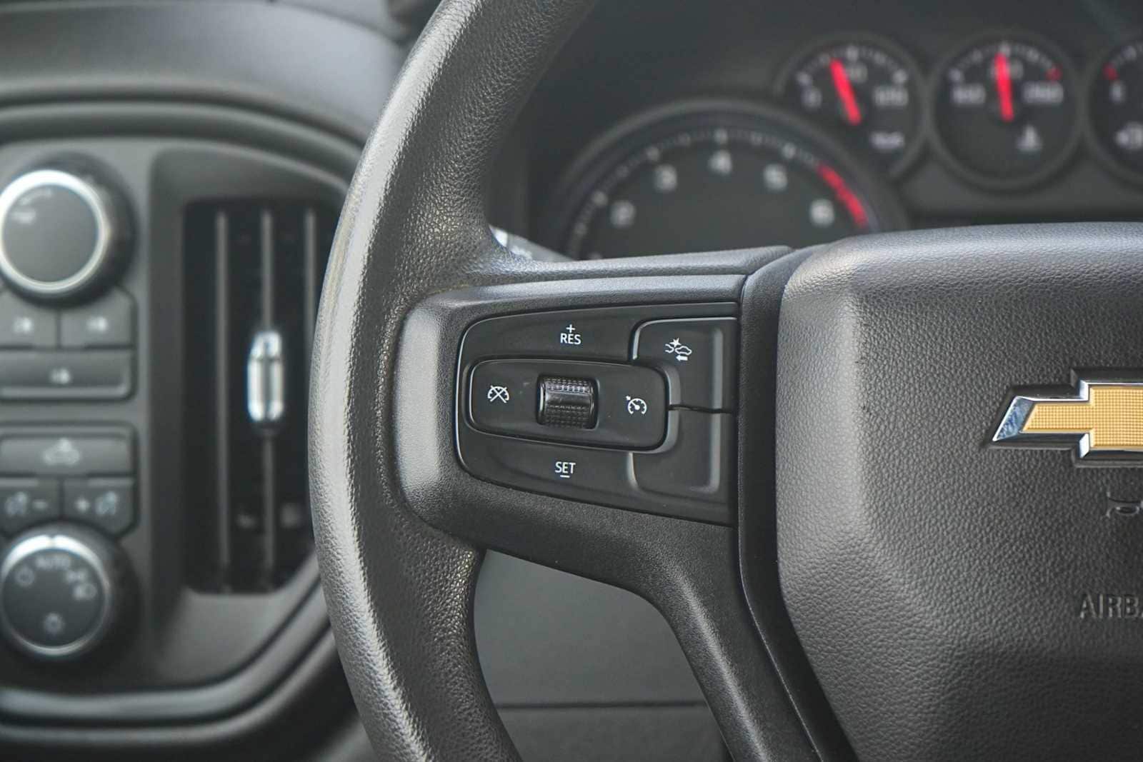 Thumbnail: 2024 Chevrolet Silverado 2500 - 17