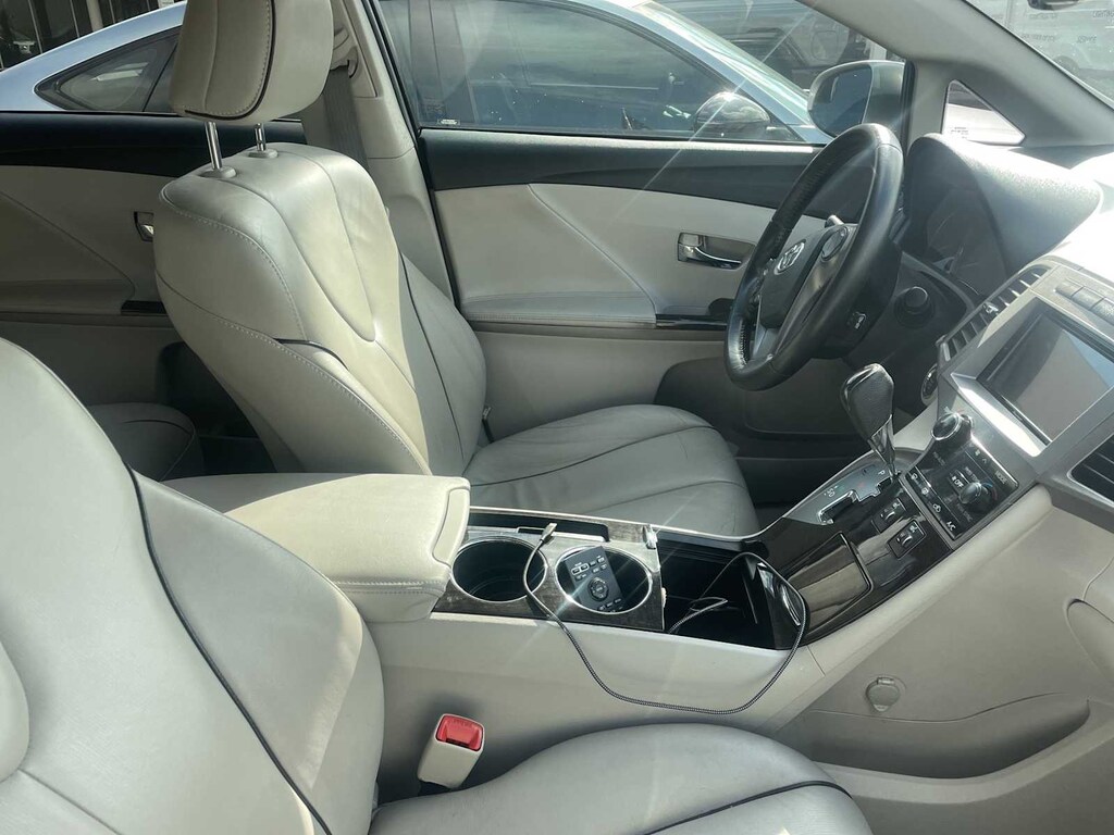 Used 2013 Toyota Venza XLE V6 Crossover