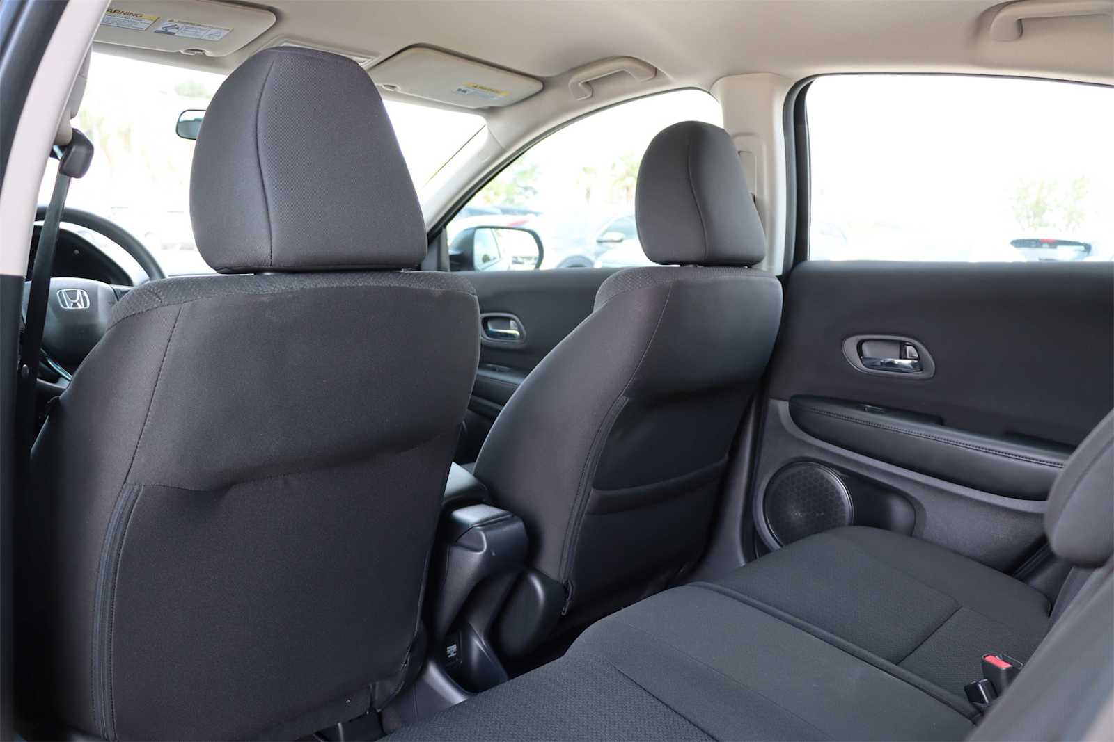 Thumbnail: 2016 Honda HR-V - 13