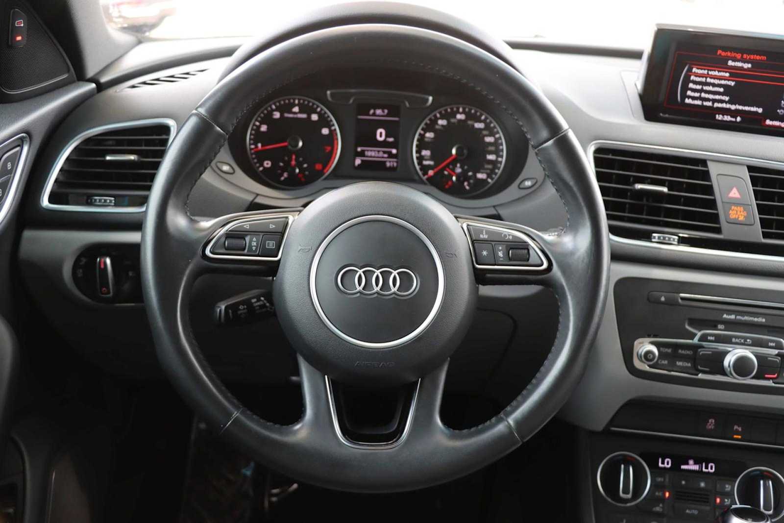 Thumbnail: 2018 Audi Q3 - 16
