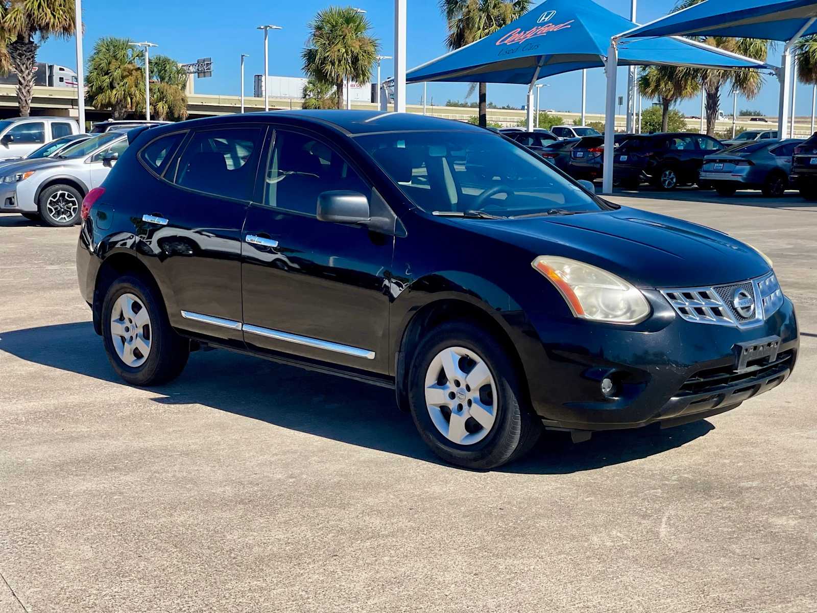 Thumbnail: 2011 Nissan Rogue - 4