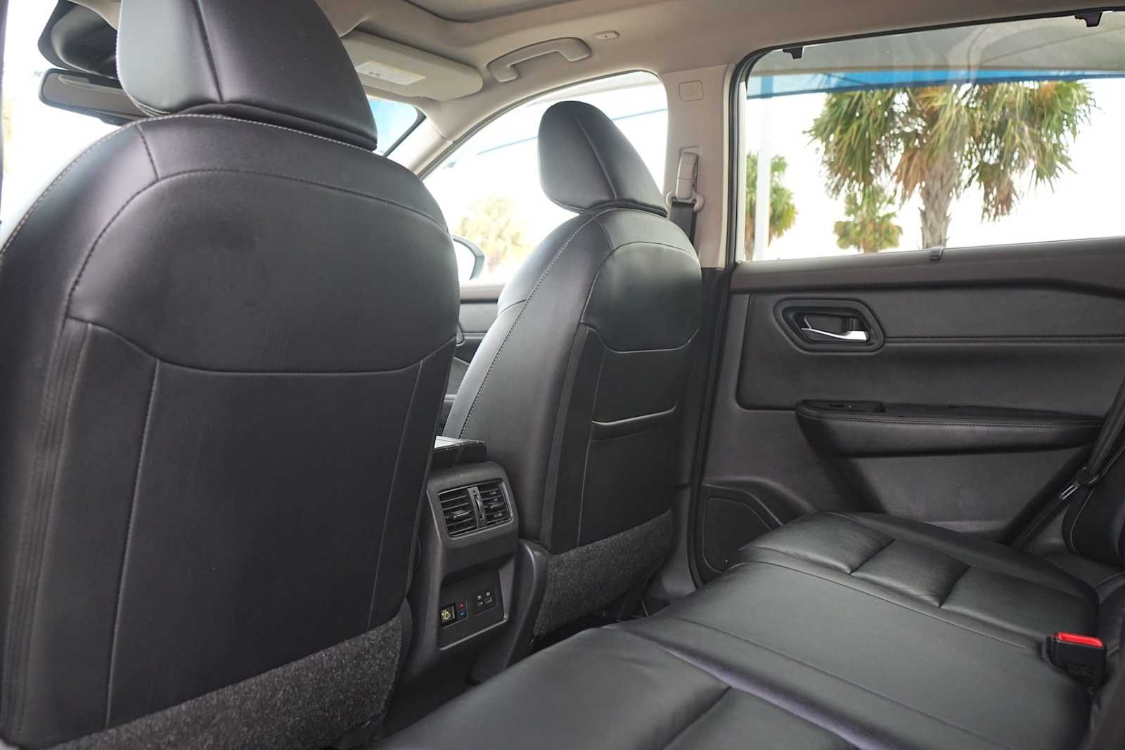 Thumbnail: 2023 Nissan Rogue - 13