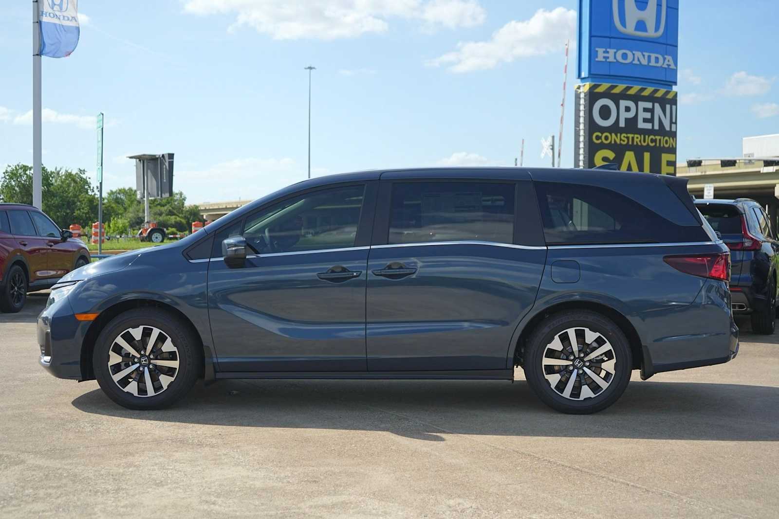Thumbnail: 2026 Honda Odyssey - 2