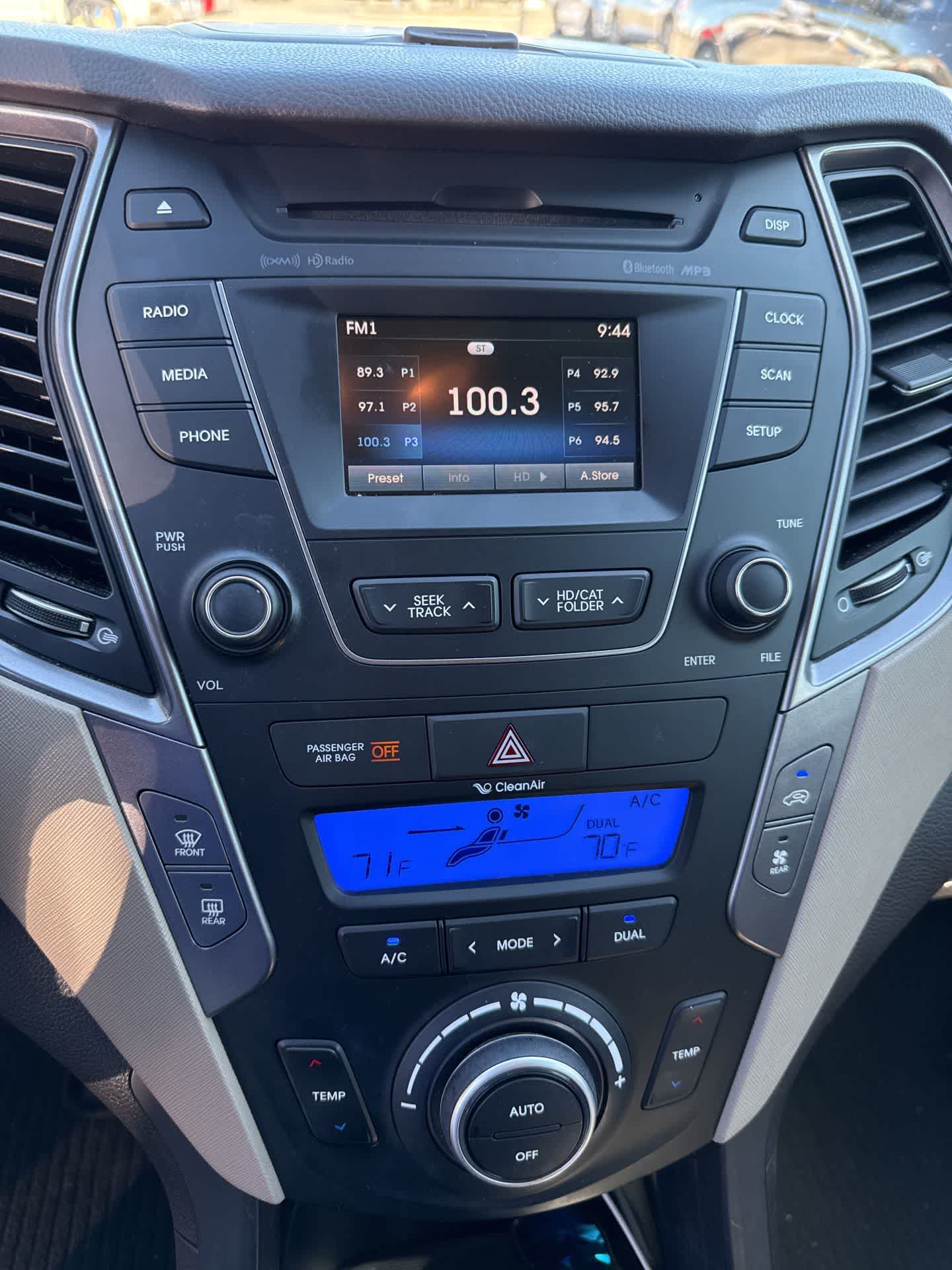 Thumbnail: 2016 Hyundai Santa Fe - 8
