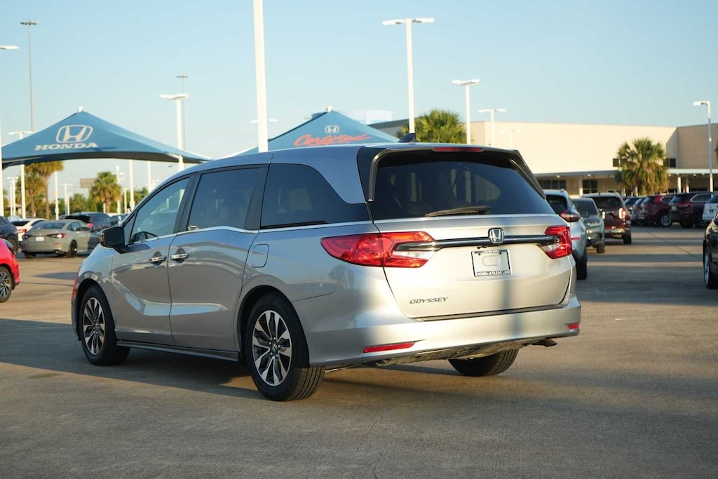 Certified 2024 Honda Odyssey EX-L Van